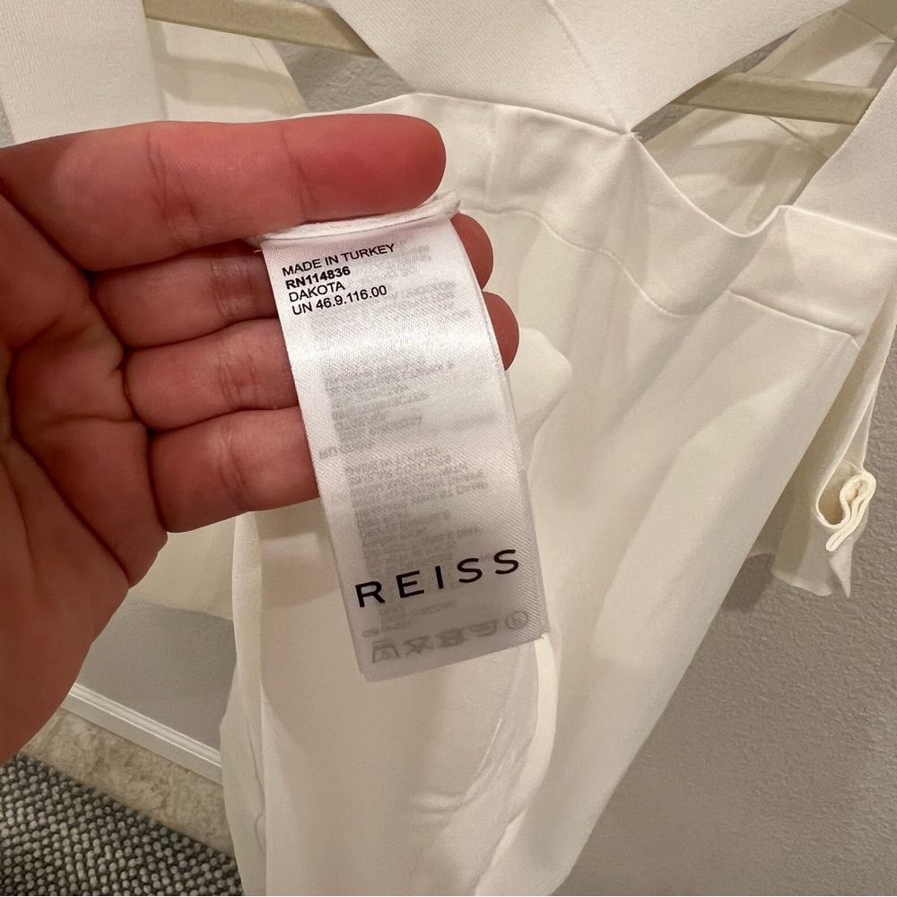 REISS Dakota Cold Shoukder Top - Picture 5 of 12